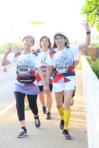 BIB: 7899, 7900
                            <button type="button" onclick="openModal(6432073)" class="btn btn-primary btn-sm float-right btn-popup" data-toggle="modal" data-target=".modal-high-quality">
                        <i class="fas fa-shopping-cart"></i> Add to Cart
                    </button>
                                            <button type="button" onclick="isThisMe(6432073, true)" class="btn btn-success btn-sm float-right btn-popup btn-isme hidden" data-toggle="tooltip" data-placement="bottom" title="นี่คือรูปของคุณใช่ไหม คลิกที่นี่เพื่อเอาเข้าอัลบั้ม">
                        <i class="fas fa-plus"></i> Add to album
                    </button>
                    <button type="button" onclick="isThisMe(6432073, false)" class="btn btn-warning btn-sm float-right btn-popup btn-isnotme hidden">
                        <i class="fas fa-ban"></i> Remove from album
                    </button>