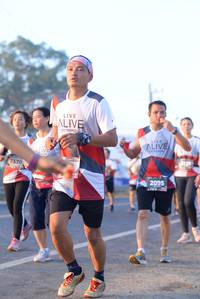 BIB: 121, 7370, 2095
                            <button type="button" onclick="openModal(6429753)" class="btn btn-primary btn-sm float-right btn-popup" data-toggle="modal" data-target=".modal-high-quality">
                        <i class="fas fa-shopping-cart"></i> Add to Cart
                    </button>
                                            <button type="button" onclick="isThisMe(6429753, true)" class="btn btn-success btn-sm float-right btn-popup btn-isme hidden" data-toggle="tooltip" data-placement="bottom" title="นี่คือรูปของคุณใช่ไหม คลิกที่นี่เพื่อเอาเข้าอัลบั้ม">
                        <i class="fas fa-plus"></i> Add to album
                    </button>
                    <button type="button" onclick="isThisMe(6429753, false)" class="btn btn-warning btn-sm float-right btn-popup btn-isnotme hidden">
                        <i class="fas fa-ban"></i> Remove from album
                    </button>