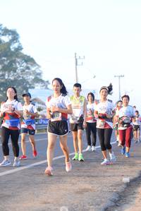 BIB: 6939, 7191, 677, 6741
                            <button type="button" onclick="openModal(6430939)" class="btn btn-primary btn-sm float-right btn-popup" data-toggle="modal" data-target=".modal-high-quality">
                        <i class="fas fa-shopping-cart"></i> Add to Cart
                    </button>
                                            <button type="button" onclick="isThisMe(6430939, true)" class="btn btn-success btn-sm float-right btn-popup btn-isme hidden" data-toggle="tooltip" data-placement="bottom" title="นี่คือรูปของคุณใช่ไหม คลิกที่นี่เพื่อเอาเข้าอัลบั้ม">
                        <i class="fas fa-plus"></i> Add to album
                    </button>
                    <button type="button" onclick="isThisMe(6430939, false)" class="btn btn-warning btn-sm float-right btn-popup btn-isnotme hidden">
                        <i class="fas fa-ban"></i> Remove from album
                    </button>