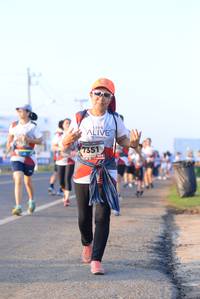 BIB: 7351
                            <button type="button" onclick="openModal(6431356)" class="btn btn-primary btn-sm float-right btn-popup" data-toggle="modal" data-target=".modal-high-quality">
                        <i class="fas fa-shopping-cart"></i> Add to Cart
                    </button>
                                            <button type="button" onclick="isThisMe(6431356, true)" class="btn btn-success btn-sm float-right btn-popup btn-isme hidden" data-toggle="tooltip" data-placement="bottom" title="นี่คือรูปของคุณใช่ไหม คลิกที่นี่เพื่อเอาเข้าอัลบั้ม">
                        <i class="fas fa-plus"></i> Add to album
                    </button>
                    <button type="button" onclick="isThisMe(6431356, false)" class="btn btn-warning btn-sm float-right btn-popup btn-isnotme hidden">
                        <i class="fas fa-ban"></i> Remove from album
                    </button>