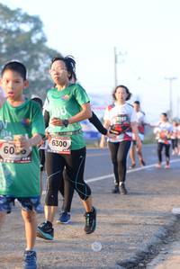 BIB: 3162, 6300
                            <button type="button" onclick="openModal(6430976)" class="btn btn-primary btn-sm float-right btn-popup" data-toggle="modal" data-target=".modal-high-quality">
                        <i class="fas fa-shopping-cart"></i> Add to Cart
                    </button>
                                            <button type="button" onclick="isThisMe(6430976, true)" class="btn btn-success btn-sm float-right btn-popup btn-isme hidden" data-toggle="tooltip" data-placement="bottom" title="นี่คือรูปของคุณใช่ไหม คลิกที่นี่เพื่อเอาเข้าอัลบั้ม">
                        <i class="fas fa-plus"></i> Add to album
                    </button>
                    <button type="button" onclick="isThisMe(6430976, false)" class="btn btn-warning btn-sm float-right btn-popup btn-isnotme hidden">
                        <i class="fas fa-ban"></i> Remove from album
                    </button>