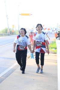 BIB: 7470, 7545
                            <button type="button" onclick="openModal(6432276)" class="btn btn-primary btn-sm float-right btn-popup" data-toggle="modal" data-target=".modal-high-quality">
                        <i class="fas fa-shopping-cart"></i> Add to Cart
                    </button>
                                            <button type="button" onclick="isThisMe(6432276, true)" class="btn btn-success btn-sm float-right btn-popup btn-isme hidden" data-toggle="tooltip" data-placement="bottom" title="นี่คือรูปของคุณใช่ไหม คลิกที่นี่เพื่อเอาเข้าอัลบั้ม">
                        <i class="fas fa-plus"></i> Add to album
                    </button>
                    <button type="button" onclick="isThisMe(6432276, false)" class="btn btn-warning btn-sm float-right btn-popup btn-isnotme hidden">
                        <i class="fas fa-ban"></i> Remove from album
                    </button>