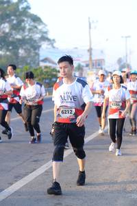 BIB: 6354, 6212
                            <button type="button" onclick="openModal(6431178)" class="btn btn-primary btn-sm float-right btn-popup" data-toggle="modal" data-target=".modal-high-quality">
                        <i class="fas fa-shopping-cart"></i> Add to Cart
                    </button>
                                            <button type="button" onclick="isThisMe(6431178, true)" class="btn btn-success btn-sm float-right btn-popup btn-isme hidden" data-toggle="tooltip" data-placement="bottom" title="นี่คือรูปของคุณใช่ไหม คลิกที่นี่เพื่อเอาเข้าอัลบั้ม">
                        <i class="fas fa-plus"></i> Add to album
                    </button>
                    <button type="button" onclick="isThisMe(6431178, false)" class="btn btn-warning btn-sm float-right btn-popup btn-isnotme hidden">
                        <i class="fas fa-ban"></i> Remove from album
                    </button>