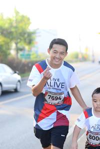 BIB: 800
                            <button type="button" onclick="openModal(6432172)" class="btn btn-primary btn-sm float-right btn-popup" data-toggle="modal" data-target=".modal-high-quality">
                        <i class="fas fa-shopping-cart"></i> Add to Cart
                    </button>
                                            <button type="button" onclick="isThisMe(6432172, true)" class="btn btn-success btn-sm float-right btn-popup btn-isme hidden" data-toggle="tooltip" data-placement="bottom" title="นี่คือรูปของคุณใช่ไหม คลิกที่นี่เพื่อเอาเข้าอัลบั้ม">
                        <i class="fas fa-plus"></i> Add to album
                    </button>
                    <button type="button" onclick="isThisMe(6432172, false)" class="btn btn-warning btn-sm float-right btn-popup btn-isnotme hidden">
                        <i class="fas fa-ban"></i> Remove from album
                    </button>