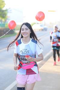 BIB: 668
                            <button type="button" onclick="openModal(6431989)" class="btn btn-primary btn-sm float-right btn-popup" data-toggle="modal" data-target=".modal-high-quality">
                        <i class="fas fa-shopping-cart"></i> Add to Cart
                    </button>
                                            <button type="button" onclick="isThisMe(6431989, true)" class="btn btn-success btn-sm float-right btn-popup btn-isme hidden" data-toggle="tooltip" data-placement="bottom" title="นี่คือรูปของคุณใช่ไหม คลิกที่นี่เพื่อเอาเข้าอัลบั้ม">
                        <i class="fas fa-plus"></i> Add to album
                    </button>
                    <button type="button" onclick="isThisMe(6431989, false)" class="btn btn-warning btn-sm float-right btn-popup btn-isnotme hidden">
                        <i class="fas fa-ban"></i> Remove from album
                    </button>