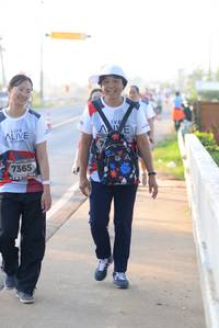 BIB: 7365
                            <button type="button" onclick="openModal(6431745)" class="btn btn-primary btn-sm float-right btn-popup" data-toggle="modal" data-target=".modal-high-quality">
                        <i class="fas fa-shopping-cart"></i> Add to Cart
                    </button>
                                            <button type="button" onclick="isThisMe(6431745, true)" class="btn btn-success btn-sm float-right btn-popup btn-isme hidden" data-toggle="tooltip" data-placement="bottom" title="นี่คือรูปของคุณใช่ไหม คลิกที่นี่เพื่อเอาเข้าอัลบั้ม">
                        <i class="fas fa-plus"></i> Add to album
                    </button>
                    <button type="button" onclick="isThisMe(6431745, false)" class="btn btn-warning btn-sm float-right btn-popup btn-isnotme hidden">
                        <i class="fas fa-ban"></i> Remove from album
                    </button>