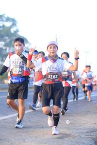 BIB: 3024, 888, 2162
                            <button type="button" onclick="openModal(6429228)" class="btn btn-primary btn-sm float-right btn-popup" data-toggle="modal" data-target=".modal-high-quality">
                        <i class="fas fa-shopping-cart"></i> Add to Cart
                    </button>
                                            <button type="button" onclick="isThisMe(6429228, true)" class="btn btn-success btn-sm float-right btn-popup btn-isme hidden" data-toggle="tooltip" data-placement="bottom" title="นี่คือรูปของคุณใช่ไหม คลิกที่นี่เพื่อเอาเข้าอัลบั้ม">
                        <i class="fas fa-plus"></i> Add to album
                    </button>
                    <button type="button" onclick="isThisMe(6429228, false)" class="btn btn-warning btn-sm float-right btn-popup btn-isnotme hidden">
                        <i class="fas fa-ban"></i> Remove from album
                    </button>