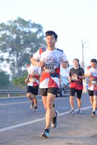 BIB: 6923, 3126, 2864
                            <button type="button" onclick="openModal(6429552)" class="btn btn-primary btn-sm float-right btn-popup" data-toggle="modal" data-target=".modal-high-quality">
                        <i class="fas fa-shopping-cart"></i> Add to Cart
                    </button>
                                            <button type="button" onclick="isThisMe(6429552, true)" class="btn btn-success btn-sm float-right btn-popup btn-isme hidden" data-toggle="tooltip" data-placement="bottom" title="นี่คือรูปของคุณใช่ไหม คลิกที่นี่เพื่อเอาเข้าอัลบั้ม">
                        <i class="fas fa-plus"></i> Add to album
                    </button>
                    <button type="button" onclick="isThisMe(6429552, false)" class="btn btn-warning btn-sm float-right btn-popup btn-isnotme hidden">
                        <i class="fas fa-ban"></i> Remove from album
                    </button>