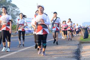 BIB: 653, 7294, 850
                            <button type="button" onclick="openModal(6431401)" class="btn btn-primary btn-sm float-right btn-popup" data-toggle="modal" data-target=".modal-high-quality">
                        <i class="fas fa-shopping-cart"></i> Add to Cart
                    </button>
                                            <button type="button" onclick="isThisMe(6431401, true)" class="btn btn-success btn-sm float-right btn-popup btn-isme hidden" data-toggle="tooltip" data-placement="bottom" title="นี่คือรูปของคุณใช่ไหม คลิกที่นี่เพื่อเอาเข้าอัลบั้ม">
                        <i class="fas fa-plus"></i> Add to album
                    </button>
                    <button type="button" onclick="isThisMe(6431401, false)" class="btn btn-warning btn-sm float-right btn-popup btn-isnotme hidden">
                        <i class="fas fa-ban"></i> Remove from album
                    </button>