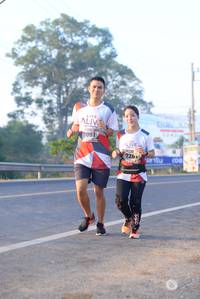 BIB: 7091, 726
                            <button type="button" onclick="openModal(6430986)" class="btn btn-primary btn-sm float-right btn-popup" data-toggle="modal" data-target=".modal-high-quality">
                        <i class="fas fa-shopping-cart"></i> Add to Cart
                    </button>
                                            <button type="button" onclick="isThisMe(6430986, true)" class="btn btn-success btn-sm float-right btn-popup btn-isme hidden" data-toggle="tooltip" data-placement="bottom" title="นี่คือรูปของคุณใช่ไหม คลิกที่นี่เพื่อเอาเข้าอัลบั้ม">
                        <i class="fas fa-plus"></i> Add to album
                    </button>
                    <button type="button" onclick="isThisMe(6430986, false)" class="btn btn-warning btn-sm float-right btn-popup btn-isnotme hidden">
                        <i class="fas fa-ban"></i> Remove from album
                    </button>