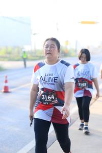 BIB: 3163, 3164, 128
                            <button type="button" onclick="openModal(6432270)" class="btn btn-primary btn-sm float-right btn-popup" data-toggle="modal" data-target=".modal-high-quality">
                        <i class="fas fa-shopping-cart"></i> Add to Cart
                    </button>
                                            <button type="button" onclick="isThisMe(6432270, true)" class="btn btn-success btn-sm float-right btn-popup btn-isme hidden" data-toggle="tooltip" data-placement="bottom" title="นี่คือรูปของคุณใช่ไหม คลิกที่นี่เพื่อเอาเข้าอัลบั้ม">
                        <i class="fas fa-plus"></i> Add to album
                    </button>
                    <button type="button" onclick="isThisMe(6432270, false)" class="btn btn-warning btn-sm float-right btn-popup btn-isnotme hidden">
                        <i class="fas fa-ban"></i> Remove from album
                    </button>