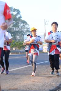 BIB: 7432
                            <button type="button" onclick="openModal(6431158)" class="btn btn-primary btn-sm float-right btn-popup" data-toggle="modal" data-target=".modal-high-quality">
                        <i class="fas fa-shopping-cart"></i> Add to Cart
                    </button>
                                            <button type="button" onclick="isThisMe(6431158, true)" class="btn btn-success btn-sm float-right btn-popup btn-isme hidden" data-toggle="tooltip" data-placement="bottom" title="นี่คือรูปของคุณใช่ไหม คลิกที่นี่เพื่อเอาเข้าอัลบั้ม">
                        <i class="fas fa-plus"></i> Add to album
                    </button>
                    <button type="button" onclick="isThisMe(6431158, false)" class="btn btn-warning btn-sm float-right btn-popup btn-isnotme hidden">
                        <i class="fas fa-ban"></i> Remove from album
                    </button>