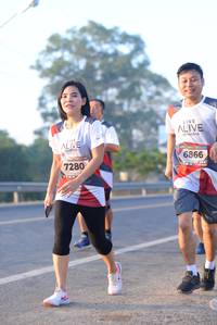 BIB: 6866, 7280
                            <button type="button" onclick="openModal(6430722)" class="btn btn-primary btn-sm float-right btn-popup" data-toggle="modal" data-target=".modal-high-quality">
                        <i class="fas fa-shopping-cart"></i> Add to Cart
                    </button>
                                            <button type="button" onclick="isThisMe(6430722, true)" class="btn btn-success btn-sm float-right btn-popup btn-isme hidden" data-toggle="tooltip" data-placement="bottom" title="นี่คือรูปของคุณใช่ไหม คลิกที่นี่เพื่อเอาเข้าอัลบั้ม">
                        <i class="fas fa-plus"></i> Add to album
                    </button>
                    <button type="button" onclick="isThisMe(6430722, false)" class="btn btn-warning btn-sm float-right btn-popup btn-isnotme hidden">
                        <i class="fas fa-ban"></i> Remove from album
                    </button>