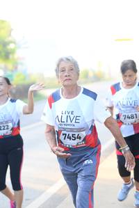 BIB: 7481, 7454
                            <button type="button" onclick="openModal(6432034)" class="btn btn-primary btn-sm float-right btn-popup" data-toggle="modal" data-target=".modal-high-quality">
                        <i class="fas fa-shopping-cart"></i> Add to Cart
                    </button>
                                            <button type="button" onclick="isThisMe(6432034, true)" class="btn btn-success btn-sm float-right btn-popup btn-isme hidden" data-toggle="tooltip" data-placement="bottom" title="นี่คือรูปของคุณใช่ไหม คลิกที่นี่เพื่อเอาเข้าอัลบั้ม">
                        <i class="fas fa-plus"></i> Add to album
                    </button>
                    <button type="button" onclick="isThisMe(6432034, false)" class="btn btn-warning btn-sm float-right btn-popup btn-isnotme hidden">
                        <i class="fas fa-ban"></i> Remove from album
                    </button>