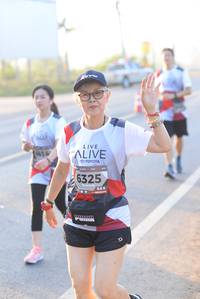 BIB: 6325
                            <button type="button" onclick="openModal(6431517)" class="btn btn-primary btn-sm float-right btn-popup" data-toggle="modal" data-target=".modal-high-quality">
                        <i class="fas fa-shopping-cart"></i> Add to Cart
                    </button>
                                            <button type="button" onclick="isThisMe(6431517, true)" class="btn btn-success btn-sm float-right btn-popup btn-isme hidden" data-toggle="tooltip" data-placement="bottom" title="นี่คือรูปของคุณใช่ไหม คลิกที่นี่เพื่อเอาเข้าอัลบั้ม">
                        <i class="fas fa-plus"></i> Add to album
                    </button>
                    <button type="button" onclick="isThisMe(6431517, false)" class="btn btn-warning btn-sm float-right btn-popup btn-isnotme hidden">
                        <i class="fas fa-ban"></i> Remove from album
                    </button>