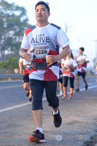 BIB: 6224
                            <button type="button" onclick="openModal(6429716)" class="btn btn-primary btn-sm float-right btn-popup" data-toggle="modal" data-target=".modal-high-quality">
                        <i class="fas fa-shopping-cart"></i> Add to Cart
                    </button>
                                            <button type="button" onclick="isThisMe(6429716, true)" class="btn btn-success btn-sm float-right btn-popup btn-isme hidden" data-toggle="tooltip" data-placement="bottom" title="นี่คือรูปของคุณใช่ไหม คลิกที่นี่เพื่อเอาเข้าอัลบั้ม">
                        <i class="fas fa-plus"></i> Add to album
                    </button>
                    <button type="button" onclick="isThisMe(6429716, false)" class="btn btn-warning btn-sm float-right btn-popup btn-isnotme hidden">
                        <i class="fas fa-ban"></i> Remove from album
                    </button>