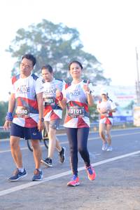 BIB: 3031, 3101, 2880
                            <button type="button" onclick="openModal(6429383)" class="btn btn-primary btn-sm float-right btn-popup" data-toggle="modal" data-target=".modal-high-quality">
                        <i class="fas fa-shopping-cart"></i> Add to Cart
                    </button>
                                            <button type="button" onclick="isThisMe(6429383, true)" class="btn btn-success btn-sm float-right btn-popup btn-isme hidden" data-toggle="tooltip" data-placement="bottom" title="นี่คือรูปของคุณใช่ไหม คลิกที่นี่เพื่อเอาเข้าอัลบั้ม">
                        <i class="fas fa-plus"></i> Add to album
                    </button>
                    <button type="button" onclick="isThisMe(6429383, false)" class="btn btn-warning btn-sm float-right btn-popup btn-isnotme hidden">
                        <i class="fas fa-ban"></i> Remove from album
                    </button>