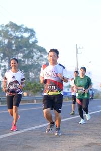 BIB: 6779, 2131, 7160
                            <button type="button" onclick="openModal(6429574)" class="btn btn-primary btn-sm float-right btn-popup" data-toggle="modal" data-target=".modal-high-quality">
                        <i class="fas fa-shopping-cart"></i> Add to Cart
                    </button>
                                            <button type="button" onclick="isThisMe(6429574, true)" class="btn btn-success btn-sm float-right btn-popup btn-isme hidden" data-toggle="tooltip" data-placement="bottom" title="นี่คือรูปของคุณใช่ไหม คลิกที่นี่เพื่อเอาเข้าอัลบั้ม">
                        <i class="fas fa-plus"></i> Add to album
                    </button>
                    <button type="button" onclick="isThisMe(6429574, false)" class="btn btn-warning btn-sm float-right btn-popup btn-isnotme hidden">
                        <i class="fas fa-ban"></i> Remove from album
                    </button>