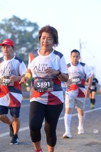 BIB: 299, 3653, 3891, 128
                            <button type="button" onclick="openModal(6429488)" class="btn btn-primary btn-sm float-right btn-popup" data-toggle="modal" data-target=".modal-high-quality">
                        <i class="fas fa-shopping-cart"></i> Add to Cart
                    </button>
                                            <button type="button" onclick="isThisMe(6429488, true)" class="btn btn-success btn-sm float-right btn-popup btn-isme hidden" data-toggle="tooltip" data-placement="bottom" title="นี่คือรูปของคุณใช่ไหม คลิกที่นี่เพื่อเอาเข้าอัลบั้ม">
                        <i class="fas fa-plus"></i> Add to album
                    </button>
                    <button type="button" onclick="isThisMe(6429488, false)" class="btn btn-warning btn-sm float-right btn-popup btn-isnotme hidden">
                        <i class="fas fa-ban"></i> Remove from album
                    </button>