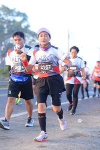 BIB: 3024, 2162, 128
                            <button type="button" onclick="openModal(6429229)" class="btn btn-primary btn-sm float-right btn-popup" data-toggle="modal" data-target=".modal-high-quality">
                        <i class="fas fa-shopping-cart"></i> Add to Cart
                    </button>
                                            <button type="button" onclick="isThisMe(6429229, true)" class="btn btn-success btn-sm float-right btn-popup btn-isme hidden" data-toggle="tooltip" data-placement="bottom" title="นี่คือรูปของคุณใช่ไหม คลิกที่นี่เพื่อเอาเข้าอัลบั้ม">
                        <i class="fas fa-plus"></i> Add to album
                    </button>
                    <button type="button" onclick="isThisMe(6429229, false)" class="btn btn-warning btn-sm float-right btn-popup btn-isnotme hidden">
                        <i class="fas fa-ban"></i> Remove from album
                    </button>