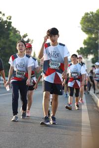 BIB: 6029, 2057, 6002
                            <button type="button" onclick="openModal(6389650)" class="btn btn-primary btn-sm float-right btn-popup" data-toggle="modal" data-target=".modal-high-quality">
                        <i class="fas fa-shopping-cart"></i> Add to Cart
                    </button>
                                            <button type="button" onclick="isThisMe(6389650, true)" class="btn btn-success btn-sm float-right btn-popup btn-isme hidden" data-toggle="tooltip" data-placement="bottom" title="นี่คือรูปของคุณใช่ไหม คลิกที่นี่เพื่อเอาเข้าอัลบั้ม">
                        <i class="fas fa-plus"></i> Add to album
                    </button>
                    <button type="button" onclick="isThisMe(6389650, false)" class="btn btn-warning btn-sm float-right btn-popup btn-isnotme hidden">
                        <i class="fas fa-ban"></i> Remove from album
                    </button>