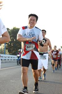 BIB: 6211, 7130
                            <button type="button" onclick="openModal(6388891)" class="btn btn-primary btn-sm float-right btn-popup" data-toggle="modal" data-target=".modal-high-quality">
                        <i class="fas fa-shopping-cart"></i> Add to Cart
                    </button>
                                            <button type="button" onclick="isThisMe(6388891, true)" class="btn btn-success btn-sm float-right btn-popup btn-isme hidden" data-toggle="tooltip" data-placement="bottom" title="นี่คือรูปของคุณใช่ไหม คลิกที่นี่เพื่อเอาเข้าอัลบั้ม">
                        <i class="fas fa-plus"></i> Add to album
                    </button>
                    <button type="button" onclick="isThisMe(6388891, false)" class="btn btn-warning btn-sm float-right btn-popup btn-isnotme hidden">
                        <i class="fas fa-ban"></i> Remove from album
                    </button>