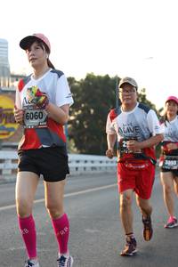 BIB: 6060, 3893
                            <button type="button" onclick="openModal(6386276)" class="btn btn-primary btn-sm float-right btn-popup" data-toggle="modal" data-target=".modal-high-quality">
                        <i class="fas fa-shopping-cart"></i> Add to Cart
                    </button>
                                            <button type="button" onclick="isThisMe(6386276, true)" class="btn btn-success btn-sm float-right btn-popup btn-isme hidden" data-toggle="tooltip" data-placement="bottom" title="นี่คือรูปของคุณใช่ไหม คลิกที่นี่เพื่อเอาเข้าอัลบั้ม">
                        <i class="fas fa-plus"></i> Add to album
                    </button>
                    <button type="button" onclick="isThisMe(6386276, false)" class="btn btn-warning btn-sm float-right btn-popup btn-isnotme hidden">
                        <i class="fas fa-ban"></i> Remove from album
                    </button>