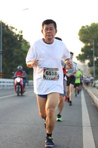 BIB: 6518
                            <button type="button" onclick="openModal(6385952)" class="btn btn-primary btn-sm float-right btn-popup" data-toggle="modal" data-target=".modal-high-quality">
                        <i class="fas fa-shopping-cart"></i> Add to Cart
                    </button>
                                            <button type="button" onclick="isThisMe(6385952, true)" class="btn btn-success btn-sm float-right btn-popup btn-isme hidden" data-toggle="tooltip" data-placement="bottom" title="นี่คือรูปของคุณใช่ไหม คลิกที่นี่เพื่อเอาเข้าอัลบั้ม">
                        <i class="fas fa-plus"></i> Add to album
                    </button>
                    <button type="button" onclick="isThisMe(6385952, false)" class="btn btn-warning btn-sm float-right btn-popup btn-isnotme hidden">
                        <i class="fas fa-ban"></i> Remove from album
                    </button>