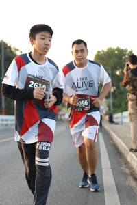 BIB: 2610, 056
                            <button type="button" onclick="openModal(6385251)" class="btn btn-primary btn-sm float-right btn-popup" data-toggle="modal" data-target=".modal-high-quality">
                        <i class="fas fa-shopping-cart"></i> Add to Cart
                    </button>
                                            <button type="button" onclick="isThisMe(6385251, true)" class="btn btn-success btn-sm float-right btn-popup btn-isme hidden" data-toggle="tooltip" data-placement="bottom" title="นี่คือรูปของคุณใช่ไหม คลิกที่นี่เพื่อเอาเข้าอัลบั้ม">
                        <i class="fas fa-plus"></i> Add to album
                    </button>
                    <button type="button" onclick="isThisMe(6385251, false)" class="btn btn-warning btn-sm float-right btn-popup btn-isnotme hidden">
                        <i class="fas fa-ban"></i> Remove from album
                    </button>