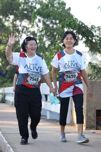 BIB: 7470, 7545
                            <button type="button" onclick="openModal(6396121)" class="btn btn-primary btn-sm float-right btn-popup" data-toggle="modal" data-target=".modal-high-quality">
                        <i class="fas fa-shopping-cart"></i> Add to Cart
                    </button>
                                            <button type="button" onclick="isThisMe(6396121, true)" class="btn btn-success btn-sm float-right btn-popup btn-isme hidden" data-toggle="tooltip" data-placement="bottom" title="นี่คือรูปของคุณใช่ไหม คลิกที่นี่เพื่อเอาเข้าอัลบั้ม">
                        <i class="fas fa-plus"></i> Add to album
                    </button>
                    <button type="button" onclick="isThisMe(6396121, false)" class="btn btn-warning btn-sm float-right btn-popup btn-isnotme hidden">
                        <i class="fas fa-ban"></i> Remove from album
                    </button>