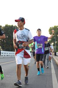 BIB: 374, 6769, 128
                            <button type="button" onclick="openModal(6385223)" class="btn btn-primary btn-sm float-right btn-popup" data-toggle="modal" data-target=".modal-high-quality">
                        <i class="fas fa-shopping-cart"></i> Add to Cart
                    </button>
                                            <button type="button" onclick="isThisMe(6385223, true)" class="btn btn-success btn-sm float-right btn-popup btn-isme hidden" data-toggle="tooltip" data-placement="bottom" title="นี่คือรูปของคุณใช่ไหม คลิกที่นี่เพื่อเอาเข้าอัลบั้ม">
                        <i class="fas fa-plus"></i> Add to album
                    </button>
                    <button type="button" onclick="isThisMe(6385223, false)" class="btn btn-warning btn-sm float-right btn-popup btn-isnotme hidden">
                        <i class="fas fa-ban"></i> Remove from album
                    </button>