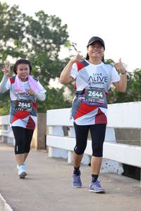 BIB: 2644, 124, 2645
                            <button type="button" onclick="openModal(6391195)" class="btn btn-primary btn-sm float-right btn-popup" data-toggle="modal" data-target=".modal-high-quality">
                        <i class="fas fa-shopping-cart"></i> Add to Cart
                    </button>
                                            <button type="button" onclick="isThisMe(6391195, true)" class="btn btn-success btn-sm float-right btn-popup btn-isme hidden" data-toggle="tooltip" data-placement="bottom" title="นี่คือรูปของคุณใช่ไหม คลิกที่นี่เพื่อเอาเข้าอัลบั้ม">
                        <i class="fas fa-plus"></i> Add to album
                    </button>
                    <button type="button" onclick="isThisMe(6391195, false)" class="btn btn-warning btn-sm float-right btn-popup btn-isnotme hidden">
                        <i class="fas fa-ban"></i> Remove from album
                    </button>