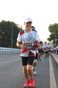 BIB: 7180
                            <button type="button" onclick="openModal(6386059)" class="btn btn-primary btn-sm float-right btn-popup" data-toggle="modal" data-target=".modal-high-quality">
                        <i class="fas fa-shopping-cart"></i> Add to Cart
                    </button>
                                            <button type="button" onclick="isThisMe(6386059, true)" class="btn btn-success btn-sm float-right btn-popup btn-isme hidden" data-toggle="tooltip" data-placement="bottom" title="นี่คือรูปของคุณใช่ไหม คลิกที่นี่เพื่อเอาเข้าอัลบั้ม">
                        <i class="fas fa-plus"></i> Add to album
                    </button>
                    <button type="button" onclick="isThisMe(6386059, false)" class="btn btn-warning btn-sm float-right btn-popup btn-isnotme hidden">
                        <i class="fas fa-ban"></i> Remove from album
                    </button>