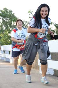 BIB: 6766
                            <button type="button" onclick="openModal(6395975)" class="btn btn-primary btn-sm float-right btn-popup" data-toggle="modal" data-target=".modal-high-quality">
                        <i class="fas fa-shopping-cart"></i> Add to Cart
                    </button>
                                            <button type="button" onclick="isThisMe(6395975, true)" class="btn btn-success btn-sm float-right btn-popup btn-isme hidden" data-toggle="tooltip" data-placement="bottom" title="นี่คือรูปของคุณใช่ไหม คลิกที่นี่เพื่อเอาเข้าอัลบั้ม">
                        <i class="fas fa-plus"></i> Add to album
                    </button>
                    <button type="button" onclick="isThisMe(6395975, false)" class="btn btn-warning btn-sm float-right btn-popup btn-isnotme hidden">
                        <i class="fas fa-ban"></i> Remove from album
                    </button>