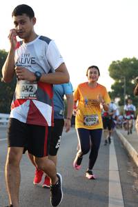 BIB: 042, 6702
                            <button type="button" onclick="openModal(6387518)" class="btn btn-primary btn-sm float-right btn-popup" data-toggle="modal" data-target=".modal-high-quality">
                        <i class="fas fa-shopping-cart"></i> Add to Cart
                    </button>
                                            <button type="button" onclick="isThisMe(6387518, true)" class="btn btn-success btn-sm float-right btn-popup btn-isme hidden" data-toggle="tooltip" data-placement="bottom" title="นี่คือรูปของคุณใช่ไหม คลิกที่นี่เพื่อเอาเข้าอัลบั้ม">
                        <i class="fas fa-plus"></i> Add to album
                    </button>
                    <button type="button" onclick="isThisMe(6387518, false)" class="btn btn-warning btn-sm float-right btn-popup btn-isnotme hidden">
                        <i class="fas fa-ban"></i> Remove from album
                    </button>