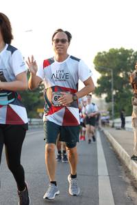 BIB: 
                            <button type="button" onclick="openModal(6385947)" class="btn btn-primary btn-sm float-right btn-popup" data-toggle="modal" data-target=".modal-high-quality">
                        <i class="fas fa-shopping-cart"></i> Add to Cart
                    </button>
                                            <button type="button" onclick="isThisMe(6385947, true)" class="btn btn-success btn-sm float-right btn-popup btn-isme hidden" data-toggle="tooltip" data-placement="bottom" title="นี่คือรูปของคุณใช่ไหม คลิกที่นี่เพื่อเอาเข้าอัลบั้ม">
                        <i class="fas fa-plus"></i> Add to album
                    </button>
                    <button type="button" onclick="isThisMe(6385947, false)" class="btn btn-warning btn-sm float-right btn-popup btn-isnotme hidden">
                        <i class="fas fa-ban"></i> Remove from album
                    </button>