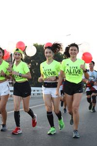 BIB: 3795
                            <button type="button" onclick="openModal(6385310)" class="btn btn-primary btn-sm float-right btn-popup" data-toggle="modal" data-target=".modal-high-quality">
                        <i class="fas fa-shopping-cart"></i> Add to Cart
                    </button>
                                            <button type="button" onclick="isThisMe(6385310, true)" class="btn btn-success btn-sm float-right btn-popup btn-isme hidden" data-toggle="tooltip" data-placement="bottom" title="นี่คือรูปของคุณใช่ไหม คลิกที่นี่เพื่อเอาเข้าอัลบั้ม">
                        <i class="fas fa-plus"></i> Add to album
                    </button>
                    <button type="button" onclick="isThisMe(6385310, false)" class="btn btn-warning btn-sm float-right btn-popup btn-isnotme hidden">
                        <i class="fas fa-ban"></i> Remove from album
                    </button>