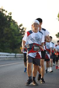 BIB: 3012
                            <button type="button" onclick="openModal(6387204)" class="btn btn-primary btn-sm float-right btn-popup" data-toggle="modal" data-target=".modal-high-quality">
                        <i class="fas fa-shopping-cart"></i> Add to Cart
                    </button>
                                            <button type="button" onclick="isThisMe(6387204, true)" class="btn btn-success btn-sm float-right btn-popup btn-isme hidden" data-toggle="tooltip" data-placement="bottom" title="นี่คือรูปของคุณใช่ไหม คลิกที่นี่เพื่อเอาเข้าอัลบั้ม">
                        <i class="fas fa-plus"></i> Add to album
                    </button>
                    <button type="button" onclick="isThisMe(6387204, false)" class="btn btn-warning btn-sm float-right btn-popup btn-isnotme hidden">
                        <i class="fas fa-ban"></i> Remove from album
                    </button>