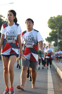 BIB: 6013, 6262
                            <button type="button" onclick="openModal(6389524)" class="btn btn-primary btn-sm float-right btn-popup" data-toggle="modal" data-target=".modal-high-quality">
                        <i class="fas fa-shopping-cart"></i> Add to Cart
                    </button>
                                            <button type="button" onclick="isThisMe(6389524, true)" class="btn btn-success btn-sm float-right btn-popup btn-isme hidden" data-toggle="tooltip" data-placement="bottom" title="นี่คือรูปของคุณใช่ไหม คลิกที่นี่เพื่อเอาเข้าอัลบั้ม">
                        <i class="fas fa-plus"></i> Add to album
                    </button>
                    <button type="button" onclick="isThisMe(6389524, false)" class="btn btn-warning btn-sm float-right btn-popup btn-isnotme hidden">
                        <i class="fas fa-ban"></i> Remove from album
                    </button>