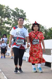 BIB: 6439, 6526
                            <button type="button" onclick="openModal(6398919)" class="btn btn-primary btn-sm float-right btn-popup" data-toggle="modal" data-target=".modal-high-quality">
                        <i class="fas fa-shopping-cart"></i> Add to Cart
                    </button>
                                            <button type="button" onclick="isThisMe(6398919, true)" class="btn btn-success btn-sm float-right btn-popup btn-isme hidden" data-toggle="tooltip" data-placement="bottom" title="นี่คือรูปของคุณใช่ไหม คลิกที่นี่เพื่อเอาเข้าอัลบั้ม">
                        <i class="fas fa-plus"></i> Add to album
                    </button>
                    <button type="button" onclick="isThisMe(6398919, false)" class="btn btn-warning btn-sm float-right btn-popup btn-isnotme hidden">
                        <i class="fas fa-ban"></i> Remove from album
                    </button>