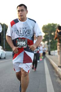 BIB: 3056, 128
                            <button type="button" onclick="openModal(6385242)" class="btn btn-primary btn-sm float-right btn-popup" data-toggle="modal" data-target=".modal-high-quality">
                        <i class="fas fa-shopping-cart"></i> Add to Cart
                    </button>
                                            <button type="button" onclick="isThisMe(6385242, true)" class="btn btn-success btn-sm float-right btn-popup btn-isme hidden" data-toggle="tooltip" data-placement="bottom" title="นี่คือรูปของคุณใช่ไหม คลิกที่นี่เพื่อเอาเข้าอัลบั้ม">
                        <i class="fas fa-plus"></i> Add to album
                    </button>
                    <button type="button" onclick="isThisMe(6385242, false)" class="btn btn-warning btn-sm float-right btn-popup btn-isnotme hidden">
                        <i class="fas fa-ban"></i> Remove from album
                    </button>