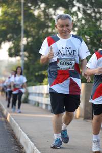 BIB: 6054
                            <button type="button" onclick="openModal(6390135)" class="btn btn-primary btn-sm float-right btn-popup" data-toggle="modal" data-target=".modal-high-quality">
                        <i class="fas fa-shopping-cart"></i> Add to Cart
                    </button>
                                            <button type="button" onclick="isThisMe(6390135, true)" class="btn btn-success btn-sm float-right btn-popup btn-isme hidden" data-toggle="tooltip" data-placement="bottom" title="นี่คือรูปของคุณใช่ไหม คลิกที่นี่เพื่อเอาเข้าอัลบั้ม">
                        <i class="fas fa-plus"></i> Add to album
                    </button>
                    <button type="button" onclick="isThisMe(6390135, false)" class="btn btn-warning btn-sm float-right btn-popup btn-isnotme hidden">
                        <i class="fas fa-ban"></i> Remove from album
                    </button>