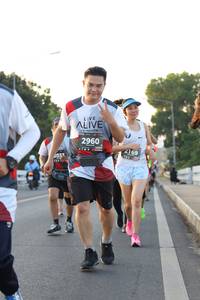 BIB: 2960, 2169
                            <button type="button" onclick="openModal(6385257)" class="btn btn-primary btn-sm float-right btn-popup" data-toggle="modal" data-target=".modal-high-quality">
                        <i class="fas fa-shopping-cart"></i> Add to Cart
                    </button>
                                            <button type="button" onclick="isThisMe(6385257, true)" class="btn btn-success btn-sm float-right btn-popup btn-isme hidden" data-toggle="tooltip" data-placement="bottom" title="นี่คือรูปของคุณใช่ไหม คลิกที่นี่เพื่อเอาเข้าอัลบั้ม">
                        <i class="fas fa-plus"></i> Add to album
                    </button>
                    <button type="button" onclick="isThisMe(6385257, false)" class="btn btn-warning btn-sm float-right btn-popup btn-isnotme hidden">
                        <i class="fas fa-ban"></i> Remove from album
                    </button>