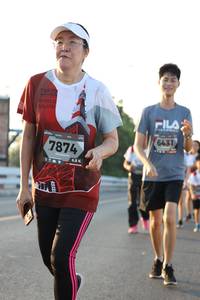 BIB: 6431, 7874
                            <button type="button" onclick="openModal(6388909)" class="btn btn-primary btn-sm float-right btn-popup" data-toggle="modal" data-target=".modal-high-quality">
                        <i class="fas fa-shopping-cart"></i> Add to Cart
                    </button>
                                            <button type="button" onclick="isThisMe(6388909, true)" class="btn btn-success btn-sm float-right btn-popup btn-isme hidden" data-toggle="tooltip" data-placement="bottom" title="นี่คือรูปของคุณใช่ไหม คลิกที่นี่เพื่อเอาเข้าอัลบั้ม">
                        <i class="fas fa-plus"></i> Add to album
                    </button>
                    <button type="button" onclick="isThisMe(6388909, false)" class="btn btn-warning btn-sm float-right btn-popup btn-isnotme hidden">
                        <i class="fas fa-ban"></i> Remove from album
                    </button>