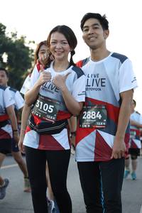 BIB: 3105, 2884, 128
                            <button type="button" onclick="openModal(6389824)" class="btn btn-primary btn-sm float-right btn-popup" data-toggle="modal" data-target=".modal-high-quality">
                        <i class="fas fa-shopping-cart"></i> Add to Cart
                    </button>
                                            <button type="button" onclick="isThisMe(6389824, true)" class="btn btn-success btn-sm float-right btn-popup btn-isme hidden" data-toggle="tooltip" data-placement="bottom" title="นี่คือรูปของคุณใช่ไหม คลิกที่นี่เพื่อเอาเข้าอัลบั้ม">
                        <i class="fas fa-plus"></i> Add to album
                    </button>
                    <button type="button" onclick="isThisMe(6389824, false)" class="btn btn-warning btn-sm float-right btn-popup btn-isnotme hidden">
                        <i class="fas fa-ban"></i> Remove from album
                    </button>