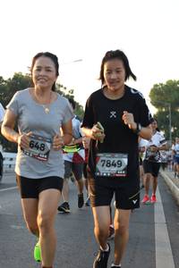 BIB: 648, 7849
                            <button type="button" onclick="openModal(6386140)" class="btn btn-primary btn-sm float-right btn-popup" data-toggle="modal" data-target=".modal-high-quality">
                        <i class="fas fa-shopping-cart"></i> Add to Cart
                    </button>
                                            <button type="button" onclick="isThisMe(6386140, true)" class="btn btn-success btn-sm float-right btn-popup btn-isme hidden" data-toggle="tooltip" data-placement="bottom" title="นี่คือรูปของคุณใช่ไหม คลิกที่นี่เพื่อเอาเข้าอัลบั้ม">
                        <i class="fas fa-plus"></i> Add to album
                    </button>
                    <button type="button" onclick="isThisMe(6386140, false)" class="btn btn-warning btn-sm float-right btn-popup btn-isnotme hidden">
                        <i class="fas fa-ban"></i> Remove from album
                    </button>