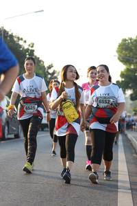 BIB: 6552, 6525
                            <button type="button" onclick="openModal(6389549)" class="btn btn-primary btn-sm float-right btn-popup" data-toggle="modal" data-target=".modal-high-quality">
                        <i class="fas fa-shopping-cart"></i> Add to Cart
                    </button>
                                            <button type="button" onclick="isThisMe(6389549, true)" class="btn btn-success btn-sm float-right btn-popup btn-isme hidden" data-toggle="tooltip" data-placement="bottom" title="นี่คือรูปของคุณใช่ไหม คลิกที่นี่เพื่อเอาเข้าอัลบั้ม">
                        <i class="fas fa-plus"></i> Add to album
                    </button>
                    <button type="button" onclick="isThisMe(6389549, false)" class="btn btn-warning btn-sm float-right btn-popup btn-isnotme hidden">
                        <i class="fas fa-ban"></i> Remove from album
                    </button>