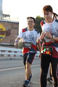 BIB: 3032
                            <button type="button" onclick="openModal(6387694)" class="btn btn-primary btn-sm float-right btn-popup" data-toggle="modal" data-target=".modal-high-quality">
                        <i class="fas fa-shopping-cart"></i> Add to Cart
                    </button>
                                            <button type="button" onclick="isThisMe(6387694, true)" class="btn btn-success btn-sm float-right btn-popup btn-isme hidden" data-toggle="tooltip" data-placement="bottom" title="นี่คือรูปของคุณใช่ไหม คลิกที่นี่เพื่อเอาเข้าอัลบั้ม">
                        <i class="fas fa-plus"></i> Add to album
                    </button>
                    <button type="button" onclick="isThisMe(6387694, false)" class="btn btn-warning btn-sm float-right btn-popup btn-isnotme hidden">
                        <i class="fas fa-ban"></i> Remove from album
                    </button>