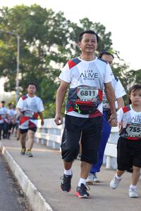 BIB: 6811, 755
                            <button type="button" onclick="openModal(6390343)" class="btn btn-primary btn-sm float-right btn-popup" data-toggle="modal" data-target=".modal-high-quality">
                        <i class="fas fa-shopping-cart"></i> Add to Cart
                    </button>
                                            <button type="button" onclick="isThisMe(6390343, true)" class="btn btn-success btn-sm float-right btn-popup btn-isme hidden" data-toggle="tooltip" data-placement="bottom" title="นี่คือรูปของคุณใช่ไหม คลิกที่นี่เพื่อเอาเข้าอัลบั้ม">
                        <i class="fas fa-plus"></i> Add to album
                    </button>
                    <button type="button" onclick="isThisMe(6390343, false)" class="btn btn-warning btn-sm float-right btn-popup btn-isnotme hidden">
                        <i class="fas fa-ban"></i> Remove from album
                    </button>