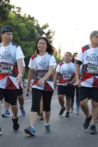 BIB: 7730, 6888, 725, 6764
                            <button type="button" onclick="openModal(6389806)" class="btn btn-primary btn-sm float-right btn-popup" data-toggle="modal" data-target=".modal-high-quality">
                        <i class="fas fa-shopping-cart"></i> Add to Cart
                    </button>
                                            <button type="button" onclick="isThisMe(6389806, true)" class="btn btn-success btn-sm float-right btn-popup btn-isme hidden" data-toggle="tooltip" data-placement="bottom" title="นี่คือรูปของคุณใช่ไหม คลิกที่นี่เพื่อเอาเข้าอัลบั้ม">
                        <i class="fas fa-plus"></i> Add to album
                    </button>
                    <button type="button" onclick="isThisMe(6389806, false)" class="btn btn-warning btn-sm float-right btn-popup btn-isnotme hidden">
                        <i class="fas fa-ban"></i> Remove from album
                    </button>